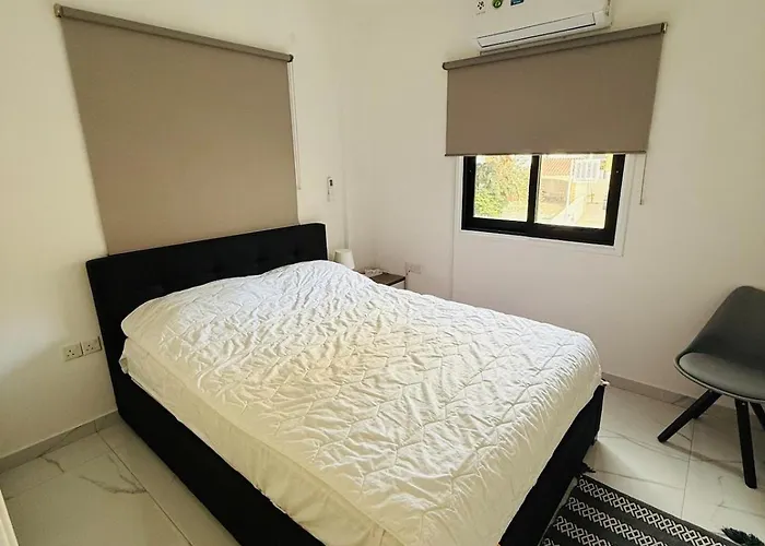 Brand New, Finikoudes Area